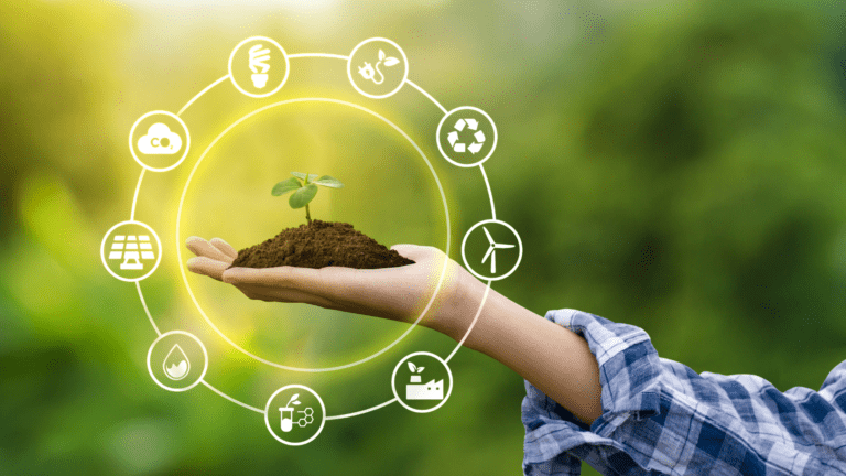 Mão segurando solo com muda verde ao centro, cercada por ícones de sustentabilidade, representando iniciativas da FAPESP para agricultura sustentável.